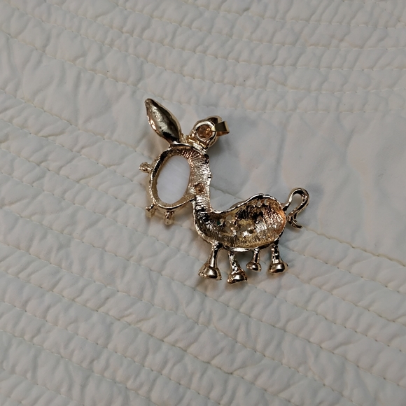 Betsey Johnson Gold and Black Donkey Pendent. No Chain. - Picture 4 of 4